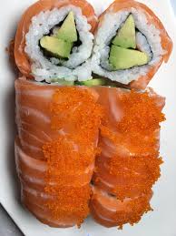 Salmon Deluxe Special Roll